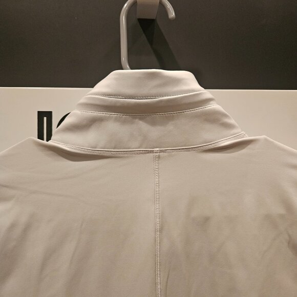 Lululemon Women's Nulux ™ Reflective Running Jacket - Picture 9 of 14